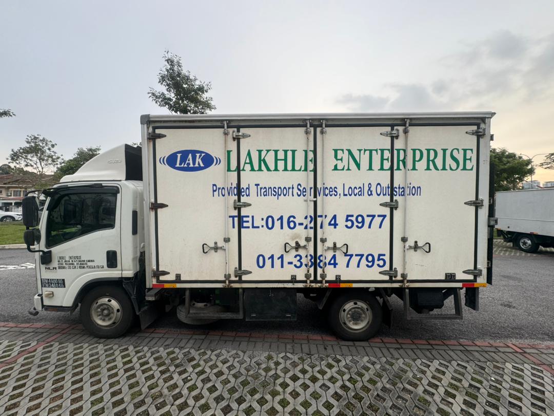 2 TON Tailgate Truck